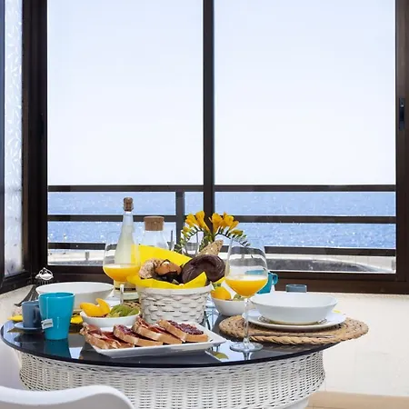 Home2book Beautiful View Apartment