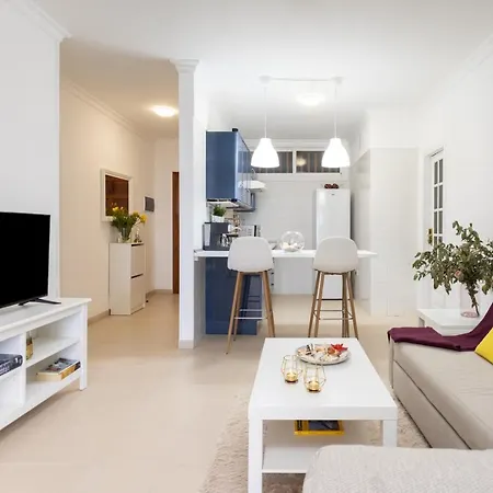 Home2book Beautiful View Apartment *
